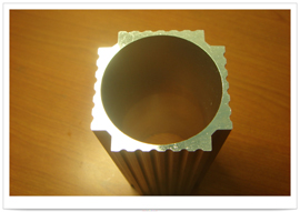 �y�z: http://www.windowking.com.tw/photo/ng023