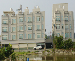 �y�z: http://www.windowking.com.tw/photo/DSC03601-300